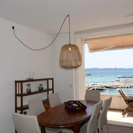Escorpora Apartment