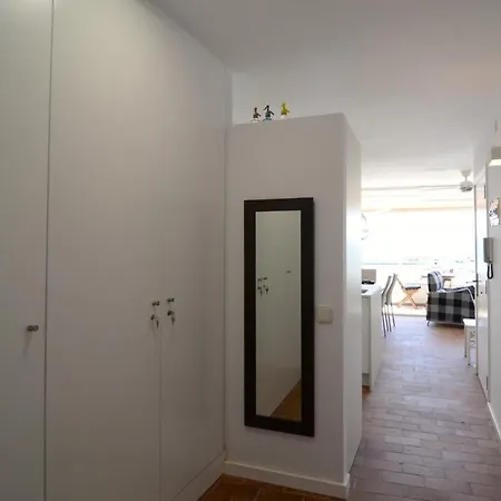 Escorpora Apartment *